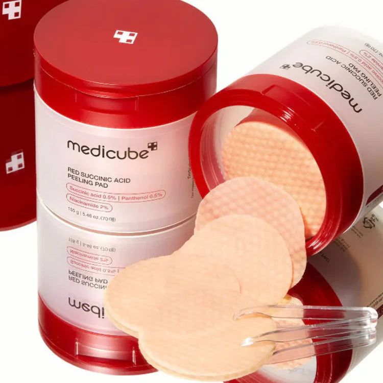 Medicube Red Succinic Acid Exfoliating Peeling Pads 70| Korean AHA BHA Pads